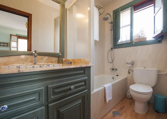 Atico-terraza Imperial Apartment *