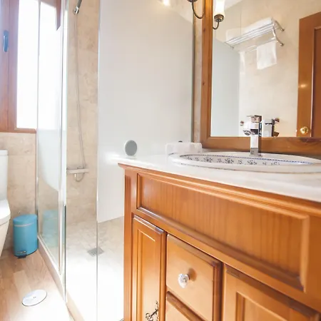 Atico-terraza Imperial Daire *